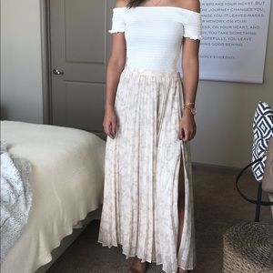 Banana republic neutral floral maxi skirt
